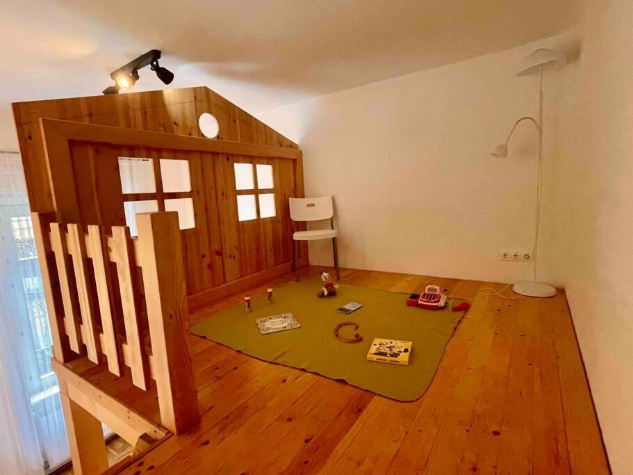 בודפשט Knezits Spacious Ac Terrace Free Parking מראה חיצוני תמונה